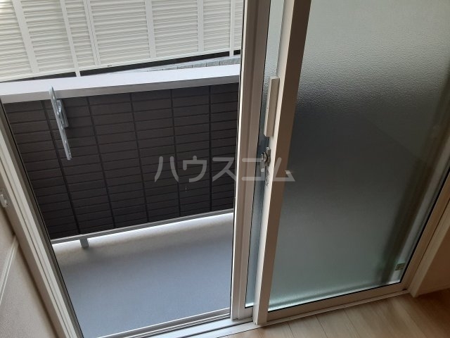 20/30 バルコニー