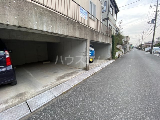 19/29 駐車場