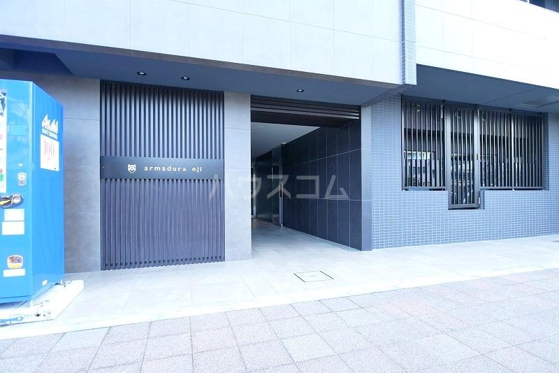 15/19 エントランス