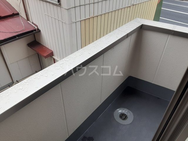 16/23 バルコニー