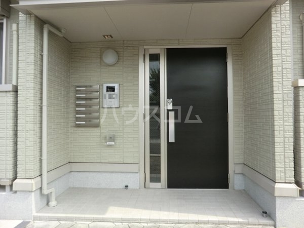 2/10 エントランス