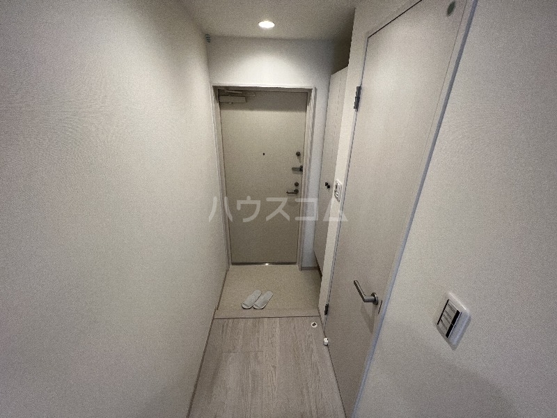 20/27 エントランス