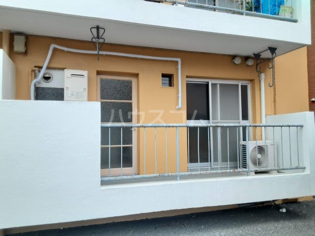 20/30 バルコニー