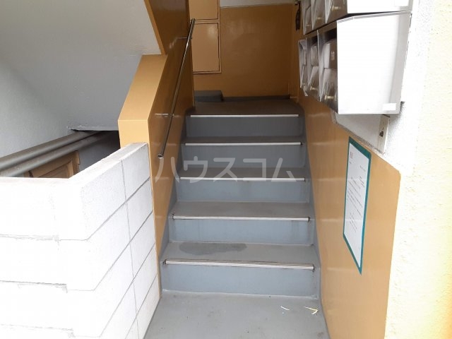 29/30 エントランス