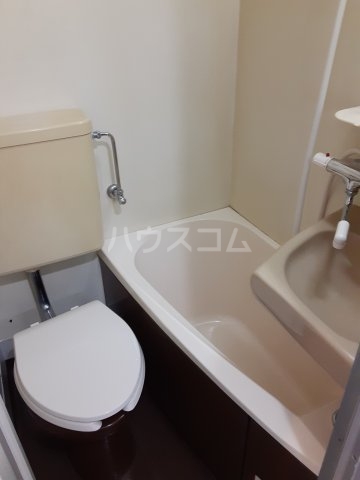 13/30 トイレ