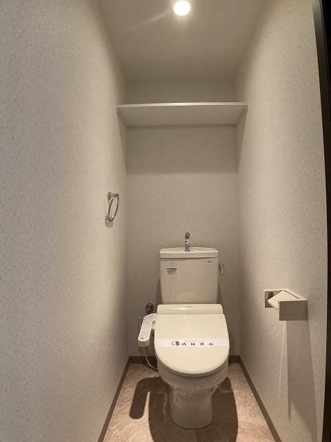 16/30 トイレ