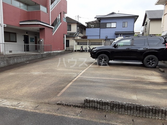 14/21 駐車場