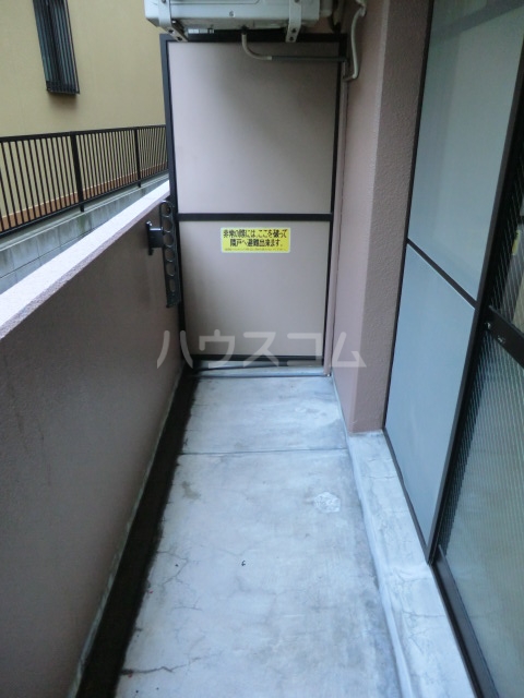 19/30 バルコニー