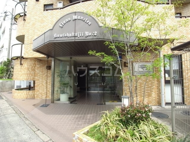 15/20 エントランス