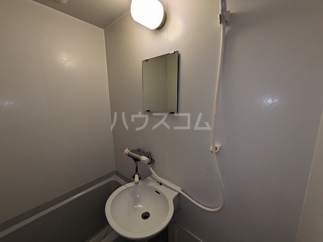 16/30 洗面