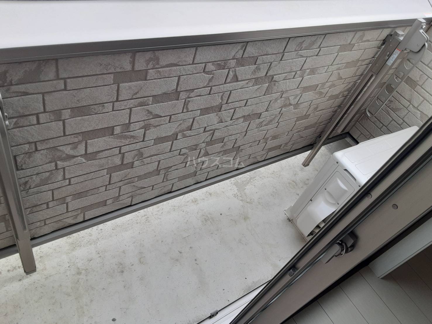 16/27 バルコニー