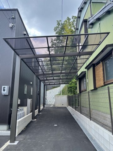 2/5 駐車場