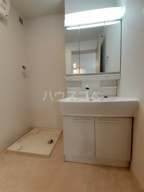 15/30 洗面