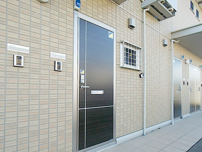 17/18 エントランス