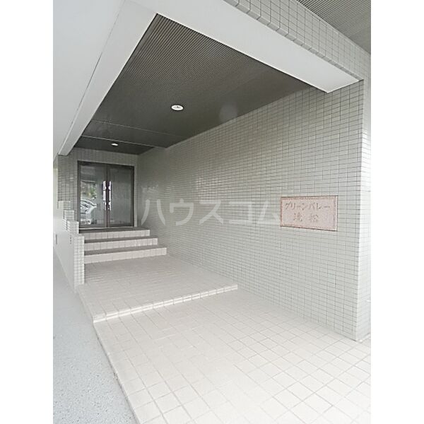 14/23 エントランス