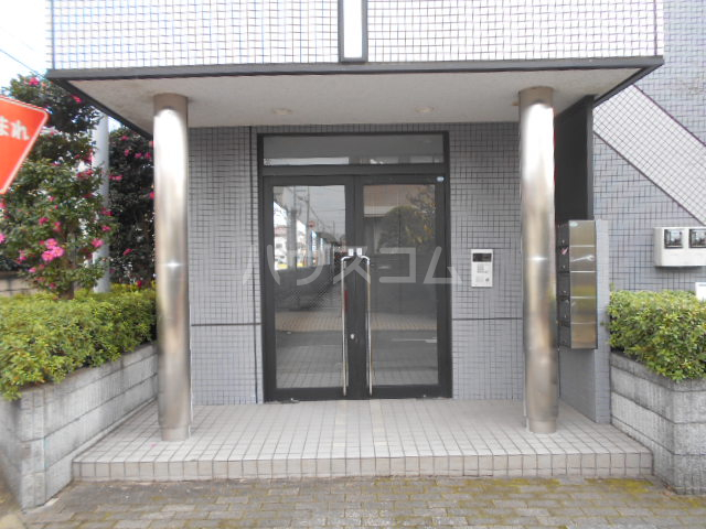 29/30 エントランス