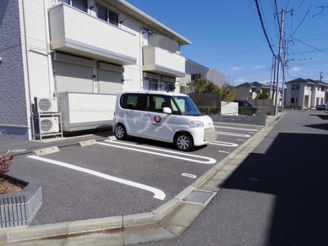 20/21 駐車場