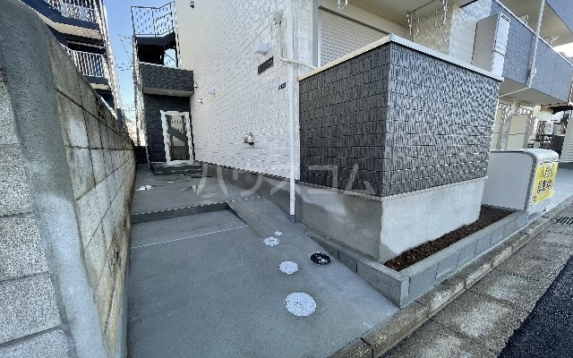 29/30 エントランス