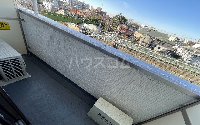 23/30 バルコニー