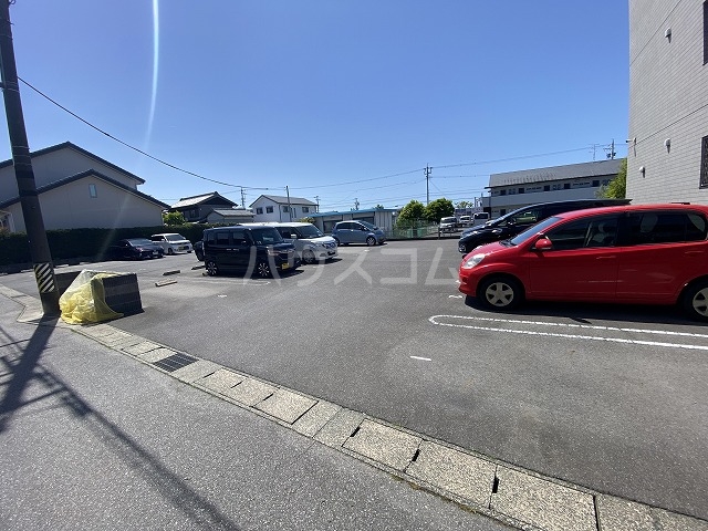 4/8 駐車場