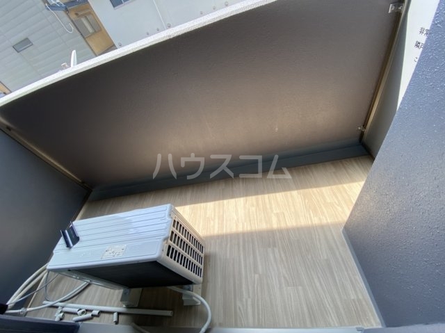 20/30 バルコニー