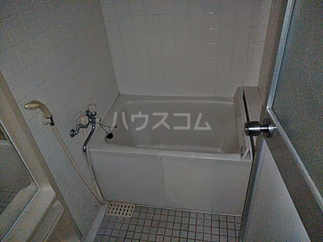 15/30 浴室