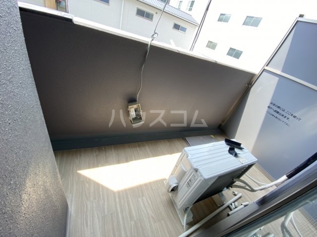 21/30 バルコニー