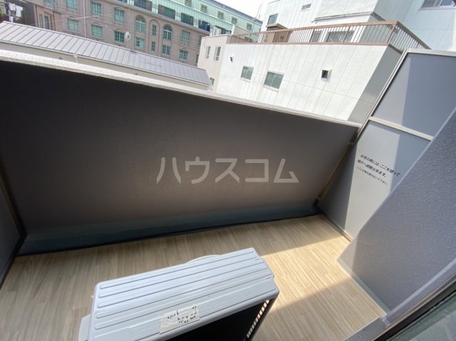 20/30 バルコニー