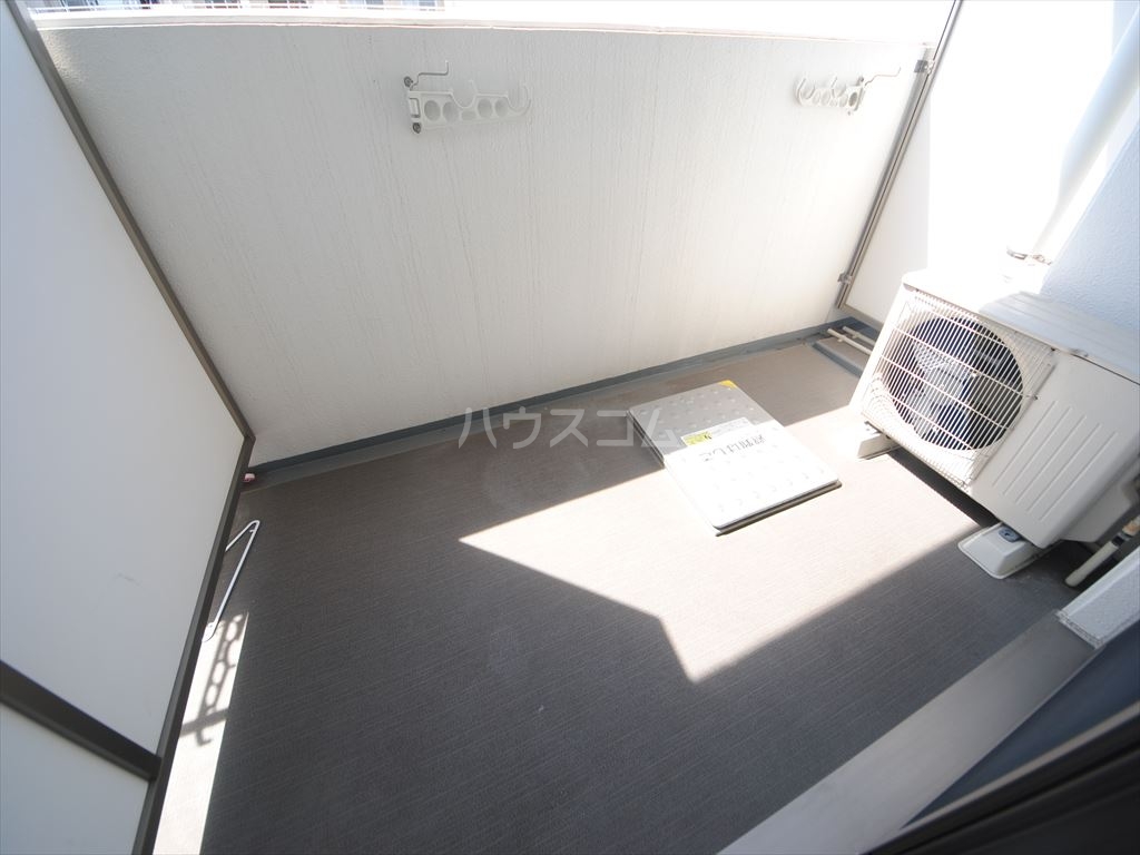 19/30 バルコニー