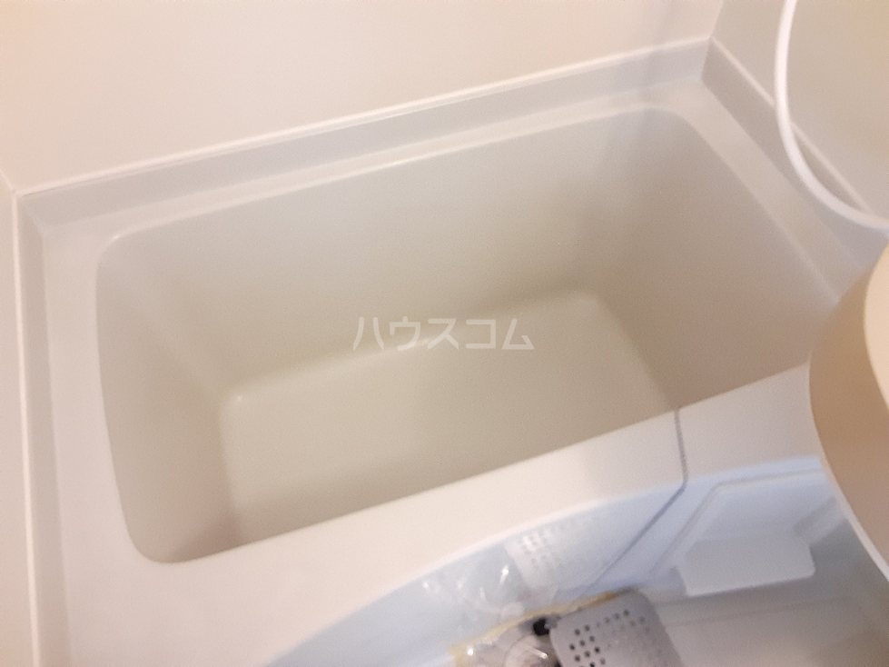 13/30 浴室