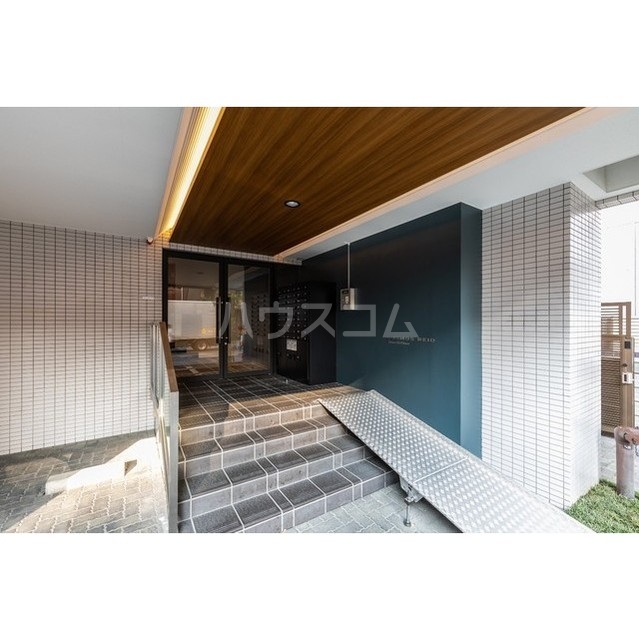 14/24 エントランス