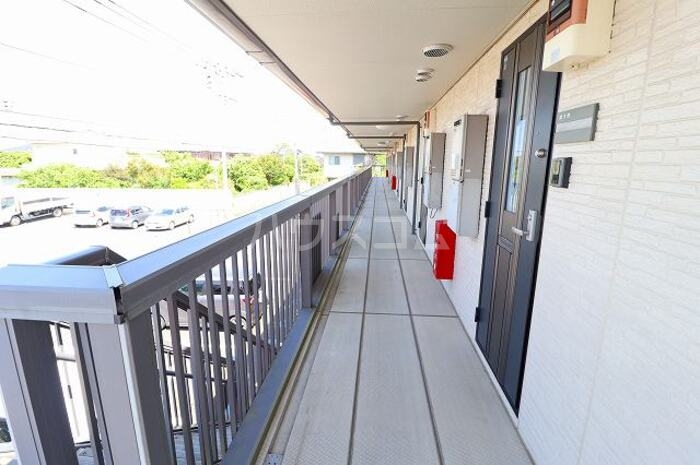 15/17 エントランス