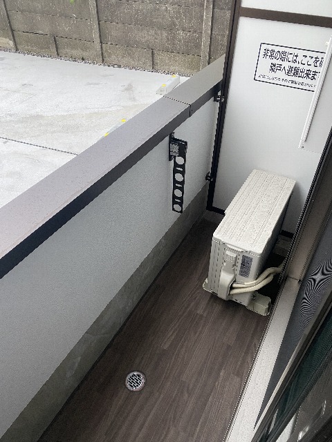 18/26 バルコニー