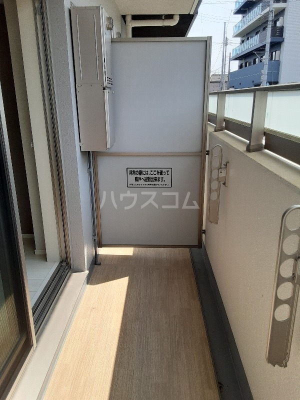 18/30 バルコニー