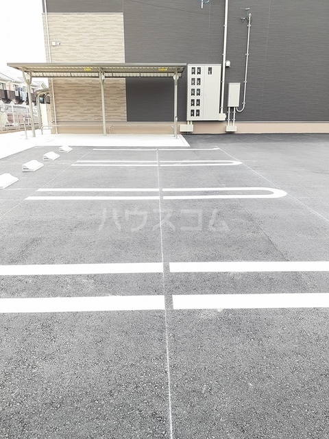2/10 駐車場