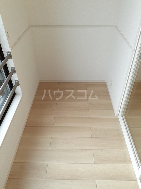 14/22 バルコニー