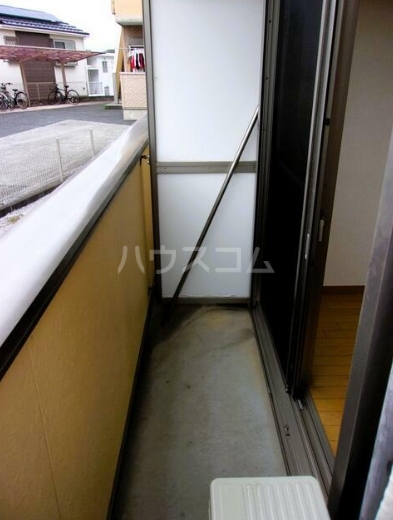 13/23 バルコニー