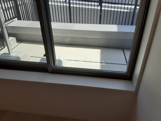 23/30 バルコニー