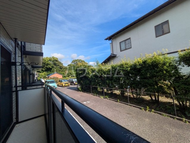 19/30 バルコニー