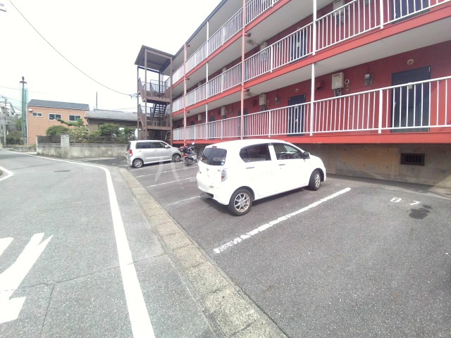 21/30 駐車場