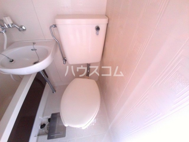 13/30 浴室