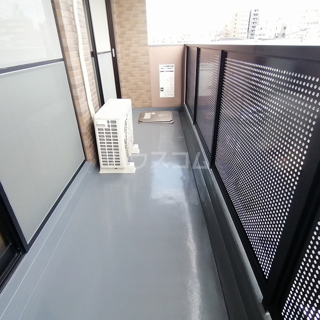 20/30 バルコニー