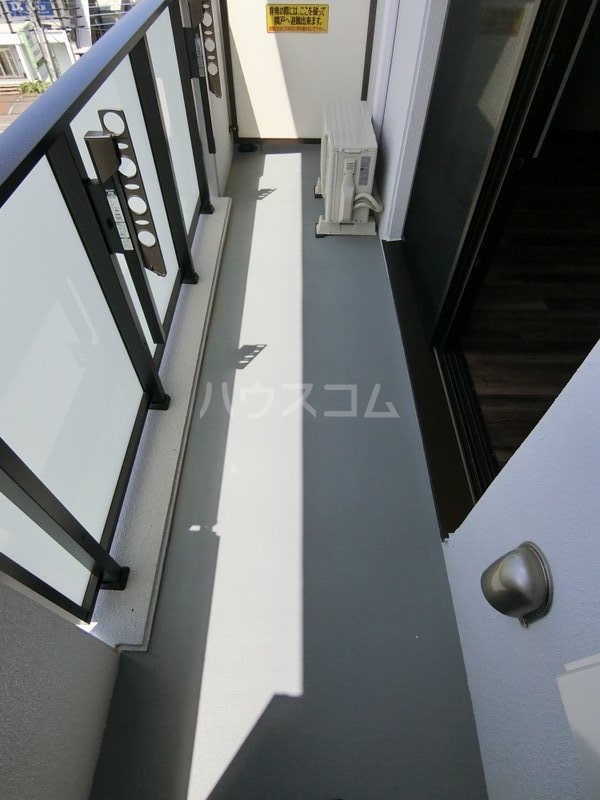 13/27 バルコニー