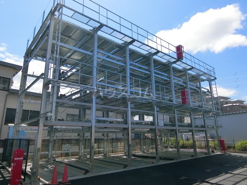 16/25 駐車場