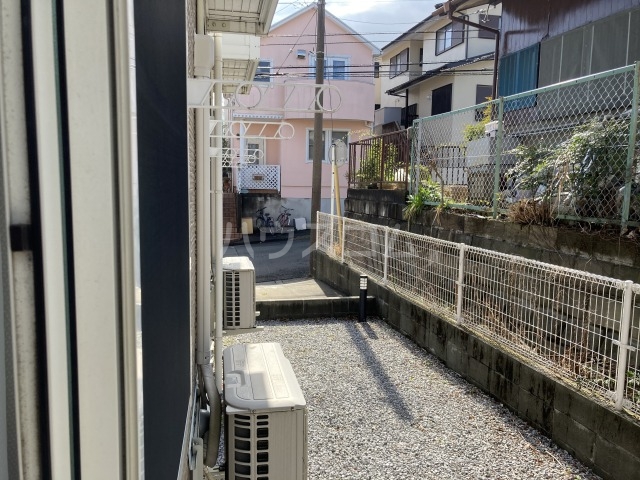 16/27 バルコニー