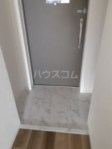 5/20 玄関