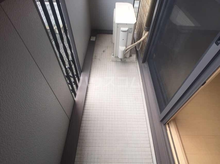 17/30 バルコニー