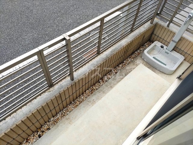 13/28 バルコニー