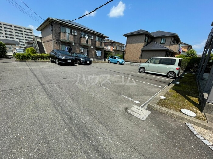 14/15 駐車場