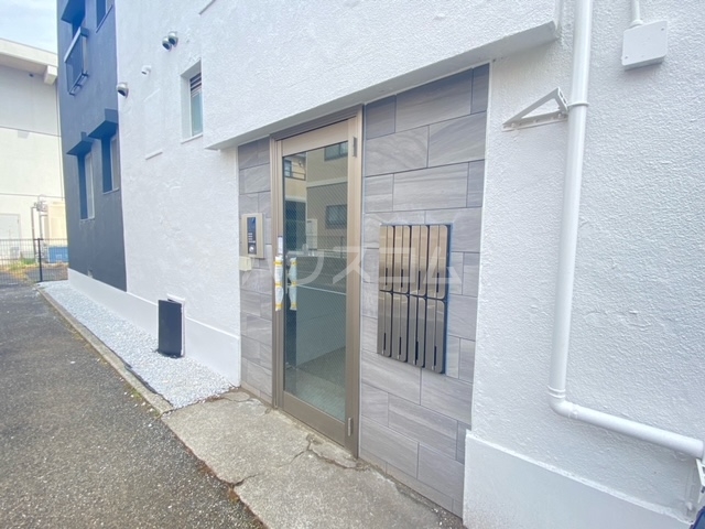 29/30 エントランス